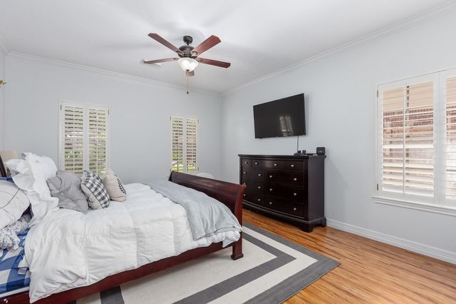 5102 Natural Bridge Drive, Kingwood, TX 77345