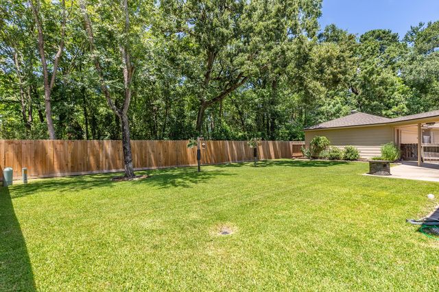 5102 Natural Bridge Drive, Kingwood, TX 77345