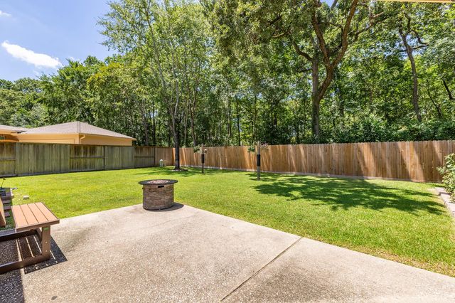 5102 Natural Bridge Drive, Kingwood, TX 77345