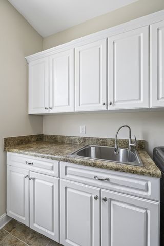 1020 Stafford Ct, Hendersonville, TN 37075