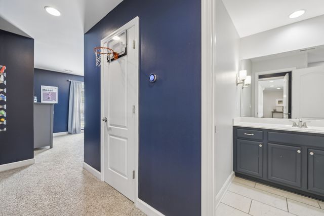 1020 Stafford Ct, Hendersonville, TN 37075