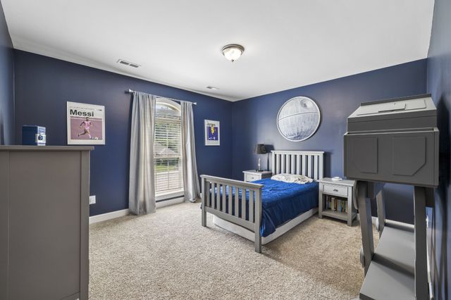 1020 Stafford Ct, Hendersonville, TN 37075