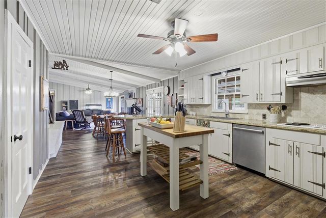 1310 Currie Drive, Sulphur, LA 70665