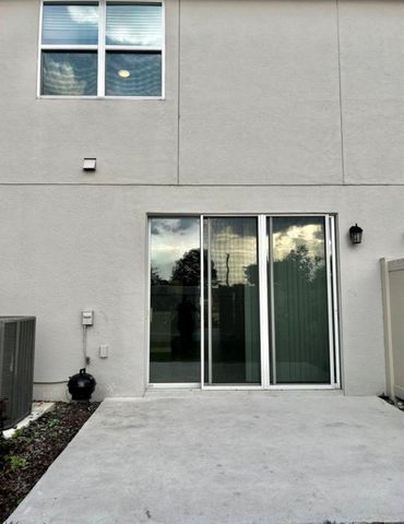 10552 SALT GROVE ST, Orlando, FL 32824