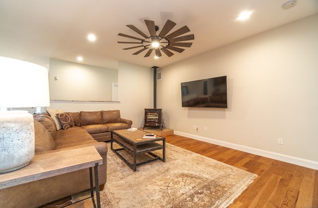 40 Barber Hill Road, East Windsor, CT 06016