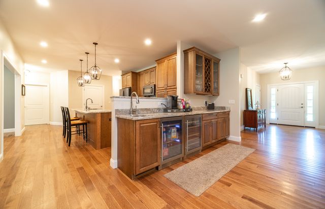 40 Barber Hill Road, East Windsor, CT 06016