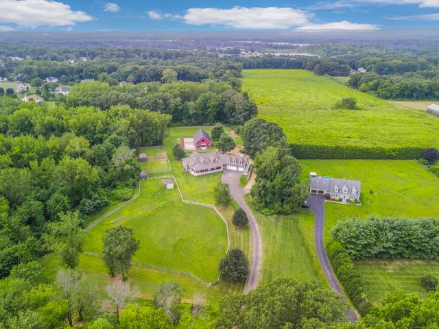 40 Barber Hill Road, East Windsor, CT 06016