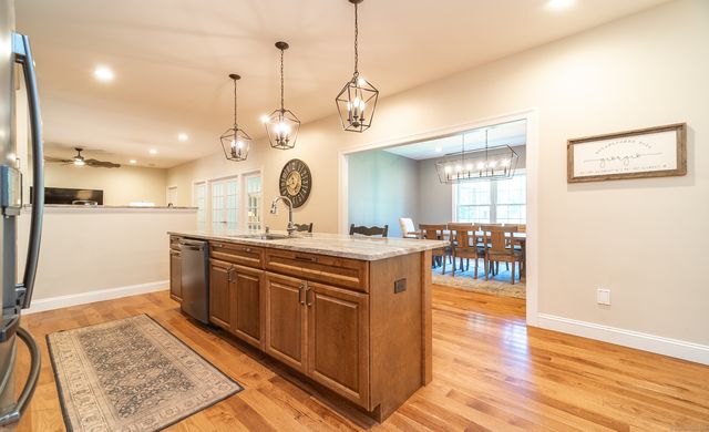 40 Barber Hill Road, East Windsor, CT 06016