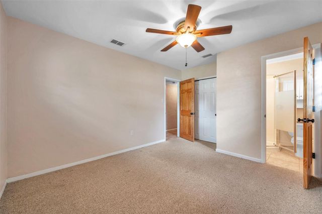 7555 19TH AVENUE N, St Petersburg, FL 33710