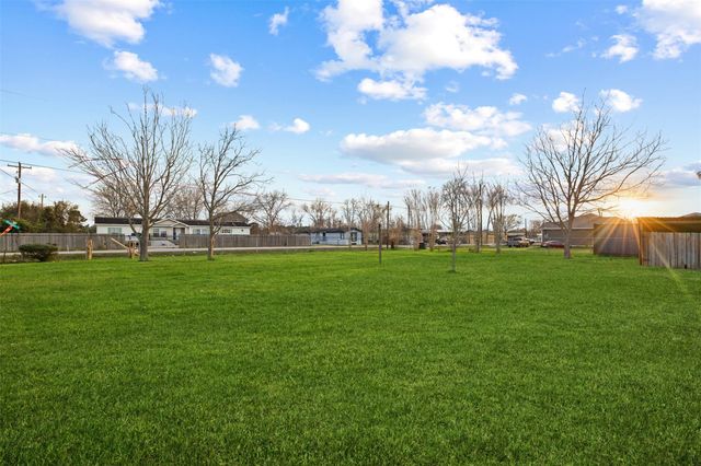 13315 Jean La Fitte, Crosby, TX 77532