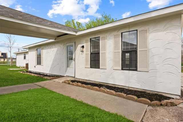 13315 Jean La Fitte, Crosby, TX 77532