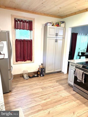 440 PEARL ST, Reedsville, PA 17084