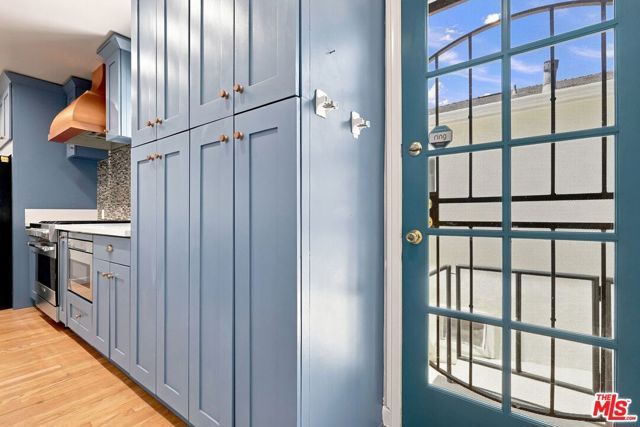 5412 Marburn Avenue, Los Angeles, CA 90043