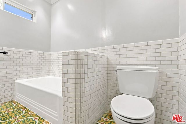 5412 Marburn Avenue, Los Angeles, CA 90043