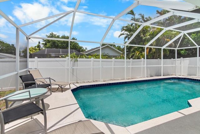 756 W BAFFIN DRIVE, Venice, FL 34293
