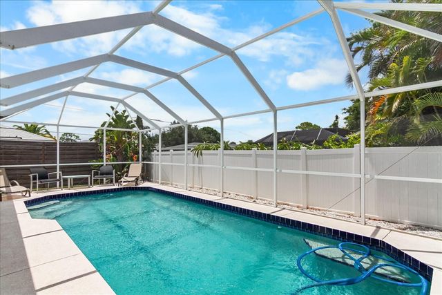 756 W BAFFIN DRIVE, Venice, FL 34293