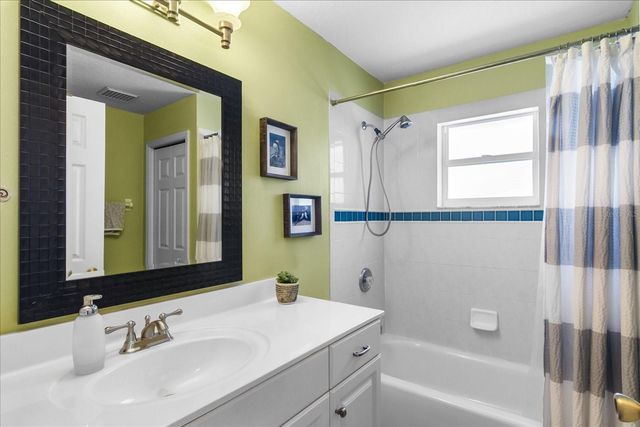 756 W BAFFIN DRIVE, Venice, FL 34293