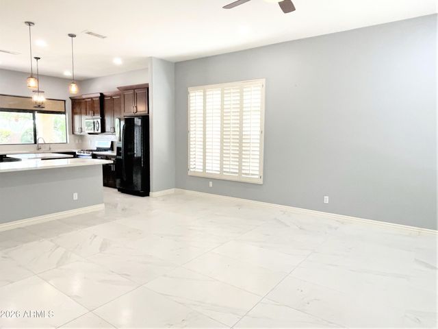 4523 E Swilling Road, Phoenix, AZ 85050