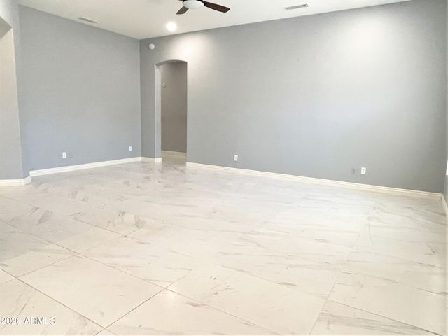 4523 E Swilling Road, Phoenix, AZ 85050