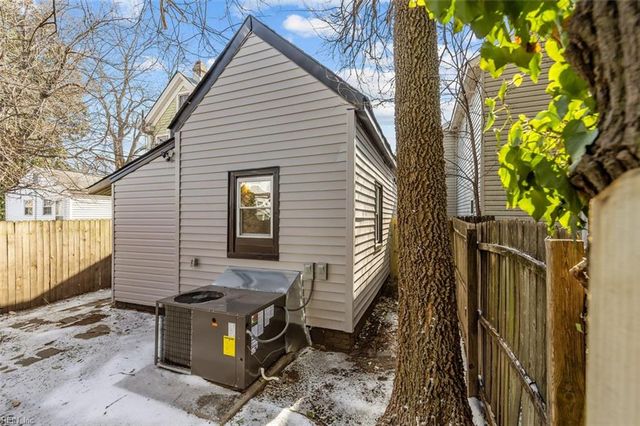 921 26th ST, Newport News, VA 23607