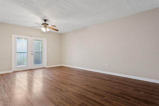 14421 AMERICANA CIRCLE 204, Tampa, FL 33613