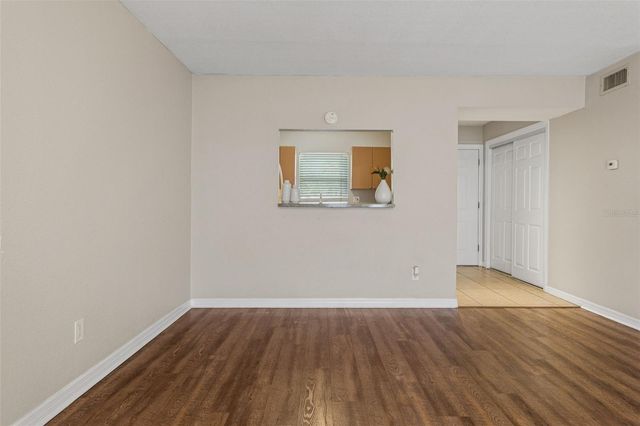 14421 AMERICANA CIRCLE 204, Tampa, FL 33613