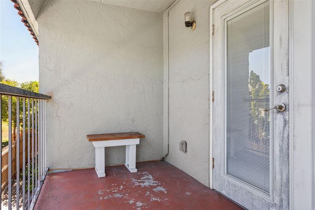 14421 AMERICANA CIRCLE 204, Tampa, FL 33613