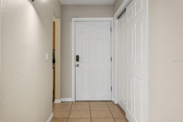 14421 AMERICANA CIRCLE 204, Tampa, FL 33613