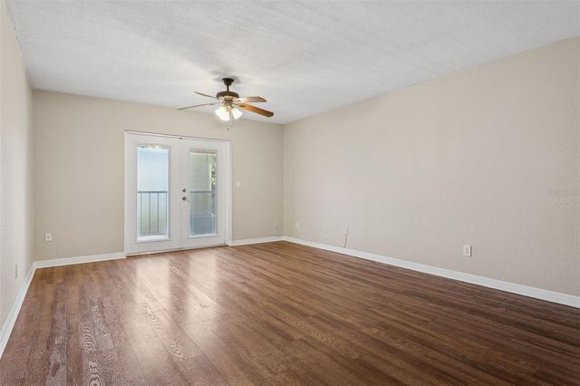 14421 AMERICANA CIRCLE 204, Tampa, FL 33613