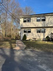 38 Vine B, Saugus, MA 01906