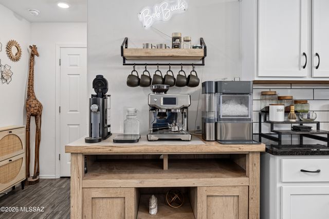 911 W Calle Calca, Sahuarita, AZ 85629