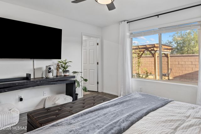 911 W Calle Calca, Sahuarita, AZ 85629