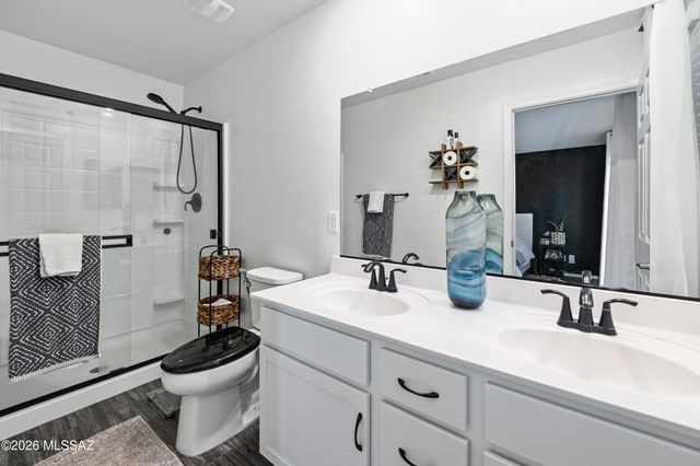 911 W Calle Calca, Sahuarita, AZ 85629