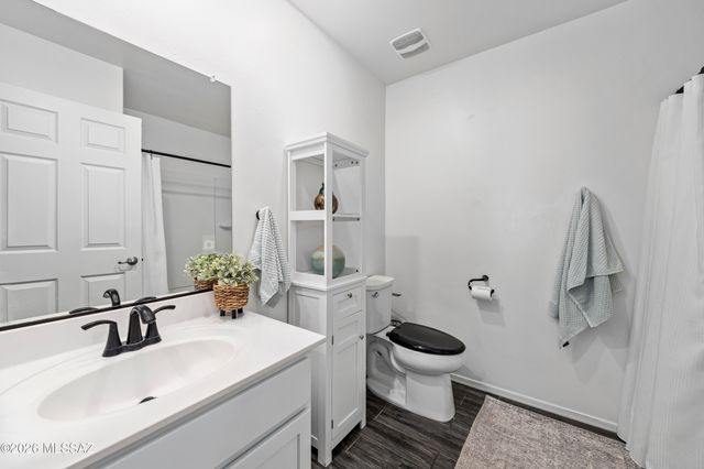 911 W Calle Calca, Sahuarita, AZ 85629