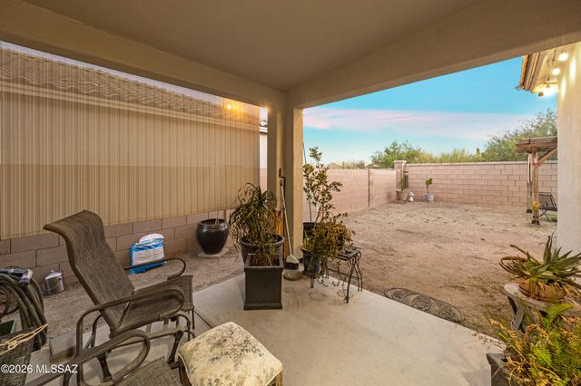 911 W Calle Calca, Sahuarita, AZ 85629