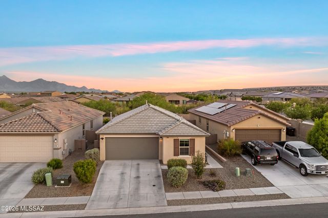 911 W Calle Calca, Sahuarita, AZ 85629