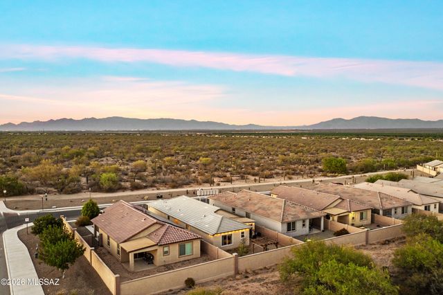 911 W Calle Calca, Sahuarita, AZ 85629