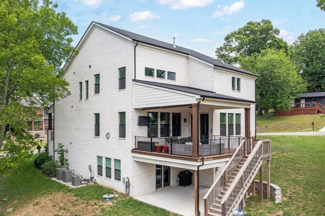 104 Ruby Dr, Hendersonville, TN 37075