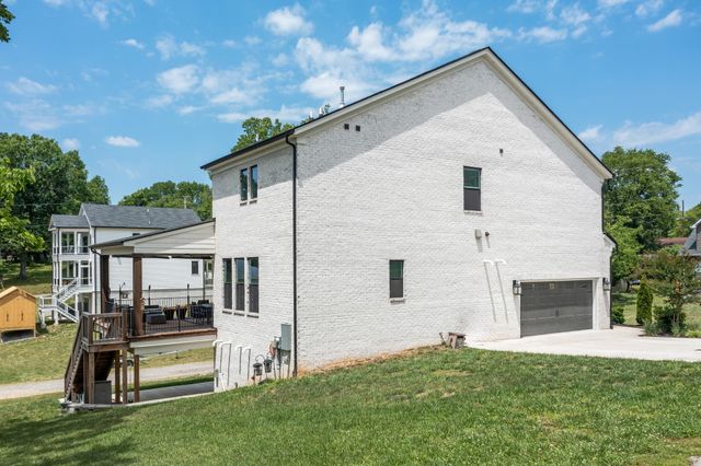 104 Ruby Dr, Hendersonville, TN 37075
