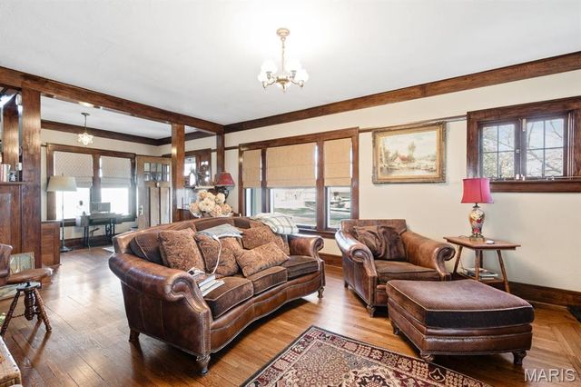 324 Vine Street, Dexter, MO 63841