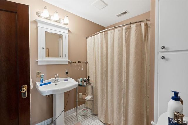 324 Vine Street, Dexter, MO 63841