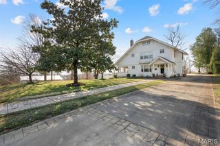 324 Vine Street, Dexter, MO 63841