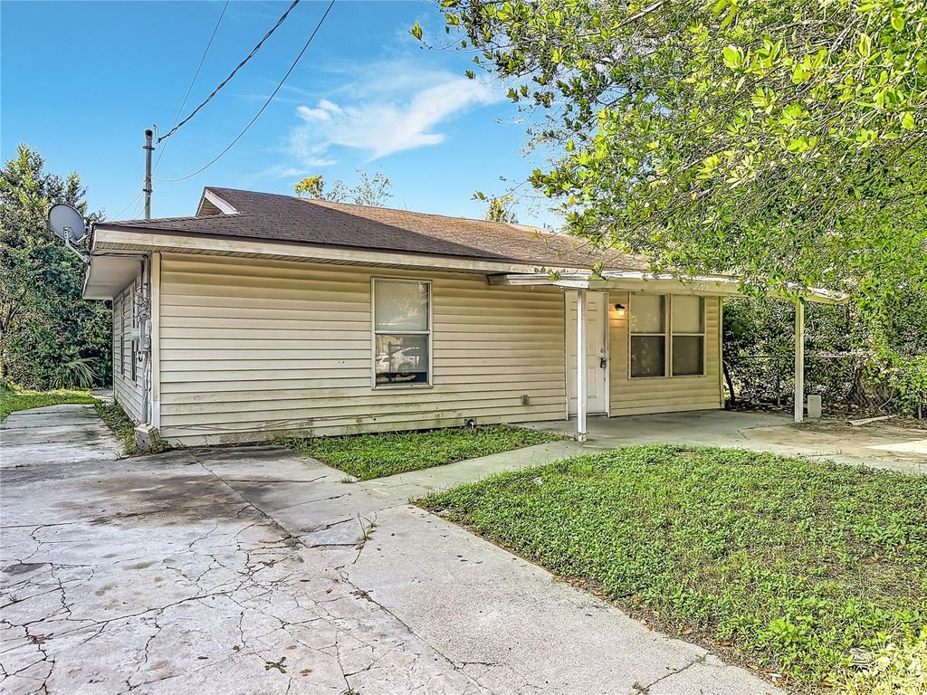 Image 1 of property listing at 2705 E 22ND AVENUE, Tampa, FL 33605