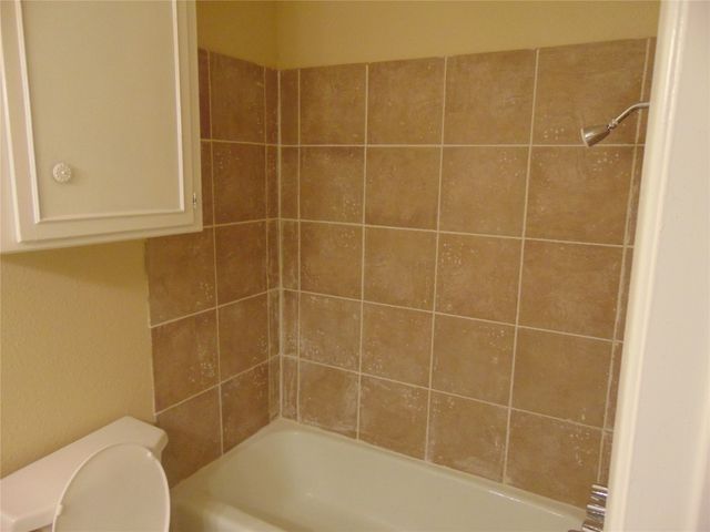 7233 Martha Lane, Fort Worth, TX 76112