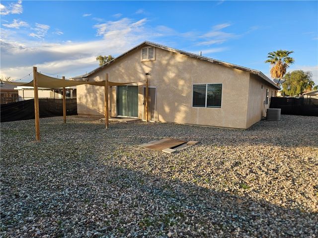 4806 S Baronsgate Way, Fort Mohave, AZ 86426