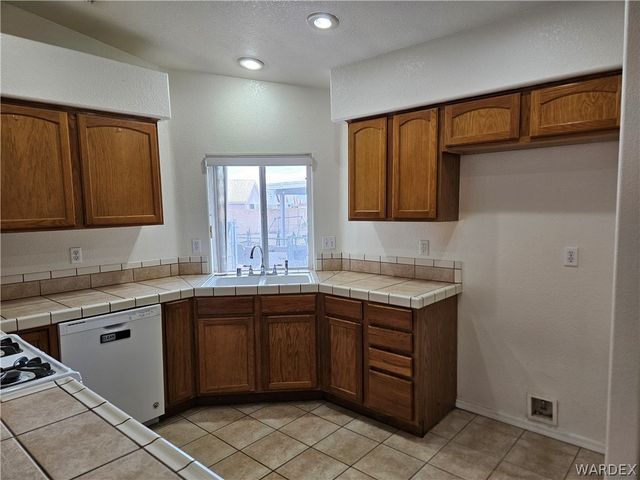 4806 S Baronsgate Way, Fort Mohave, AZ 86426