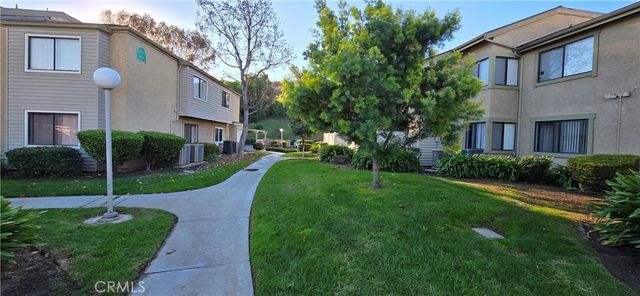 4 Country Mile Road, Phillips Ranch, CA 91766