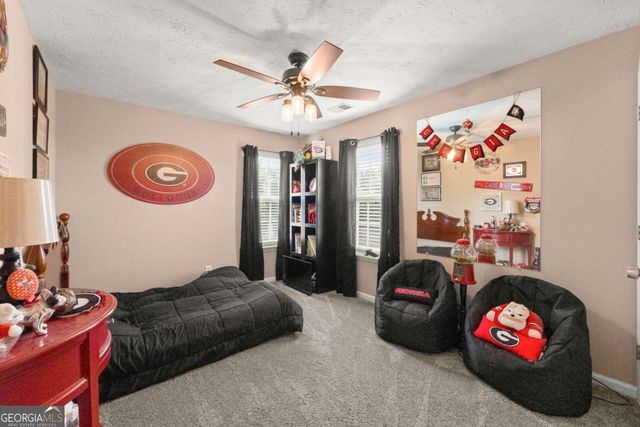 233 Cambridge Drive, Loganville, GA 30052