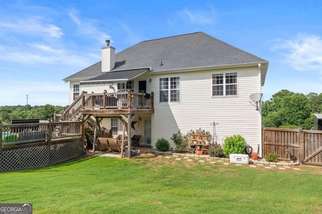 233 Cambridge Drive, Loganville, GA 30052
