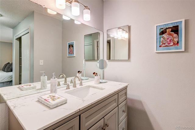 14208 E 1st Drive B1, Aurora, CO 80011